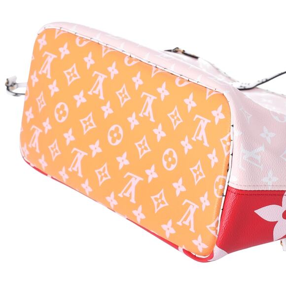 Louis Vuitton Neverfull MM Giant Monogram Tote Bag M44567 Rouge Pink - Picture 5 of 9